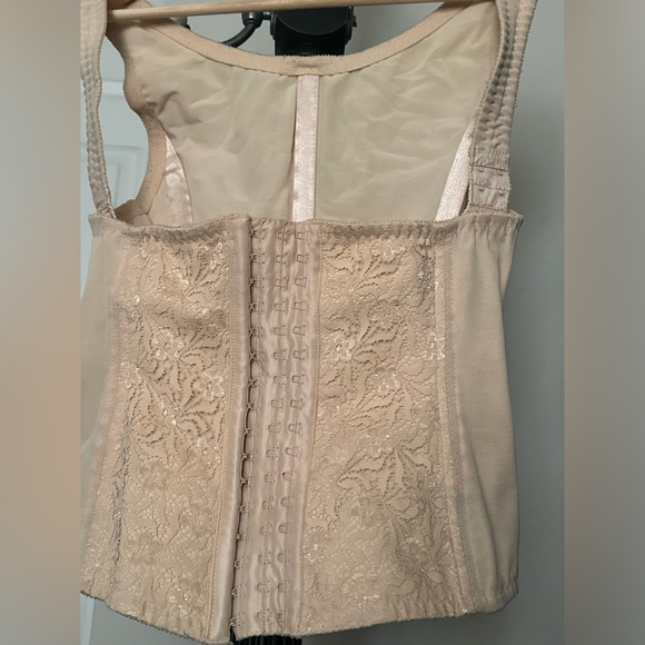 Ardyss Corselette - Deluxe size 36 - Picture 9 of 11